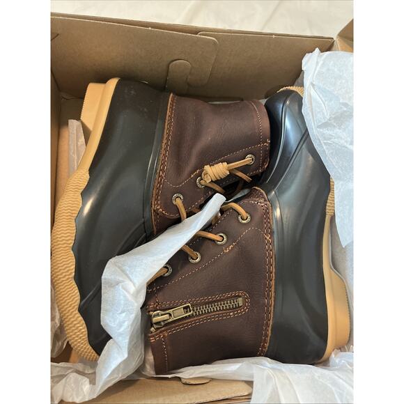 New In Box Sperry Saltwater STS91176 Duck Boots Women's Size 6 Medium Brown - Picture 1 of 8